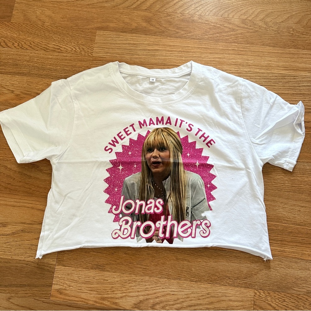 “Sweet Mama it’s the Jonas Brothers” Hannah Montana - Women’s Crop Top